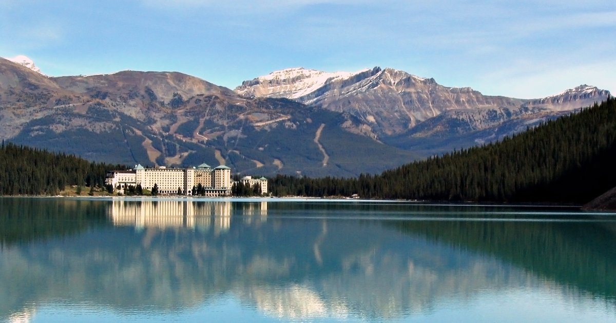 Lake Louise, Johnston Canyon & Banff Town Day Trip